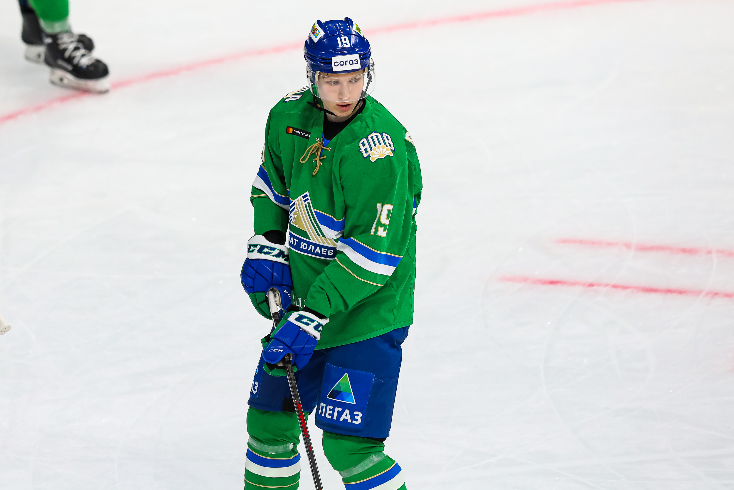 Лива салават юлаев. Башкиров хоккеист Салават Юлаев.