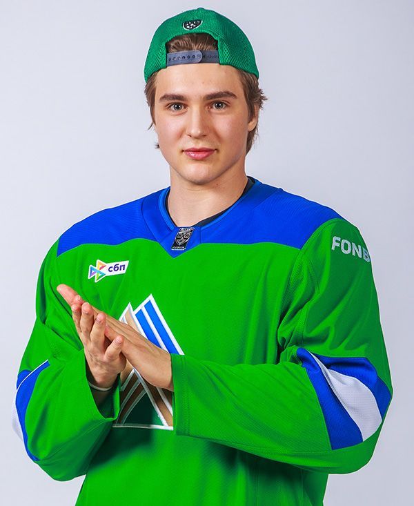 Максим Агафонов