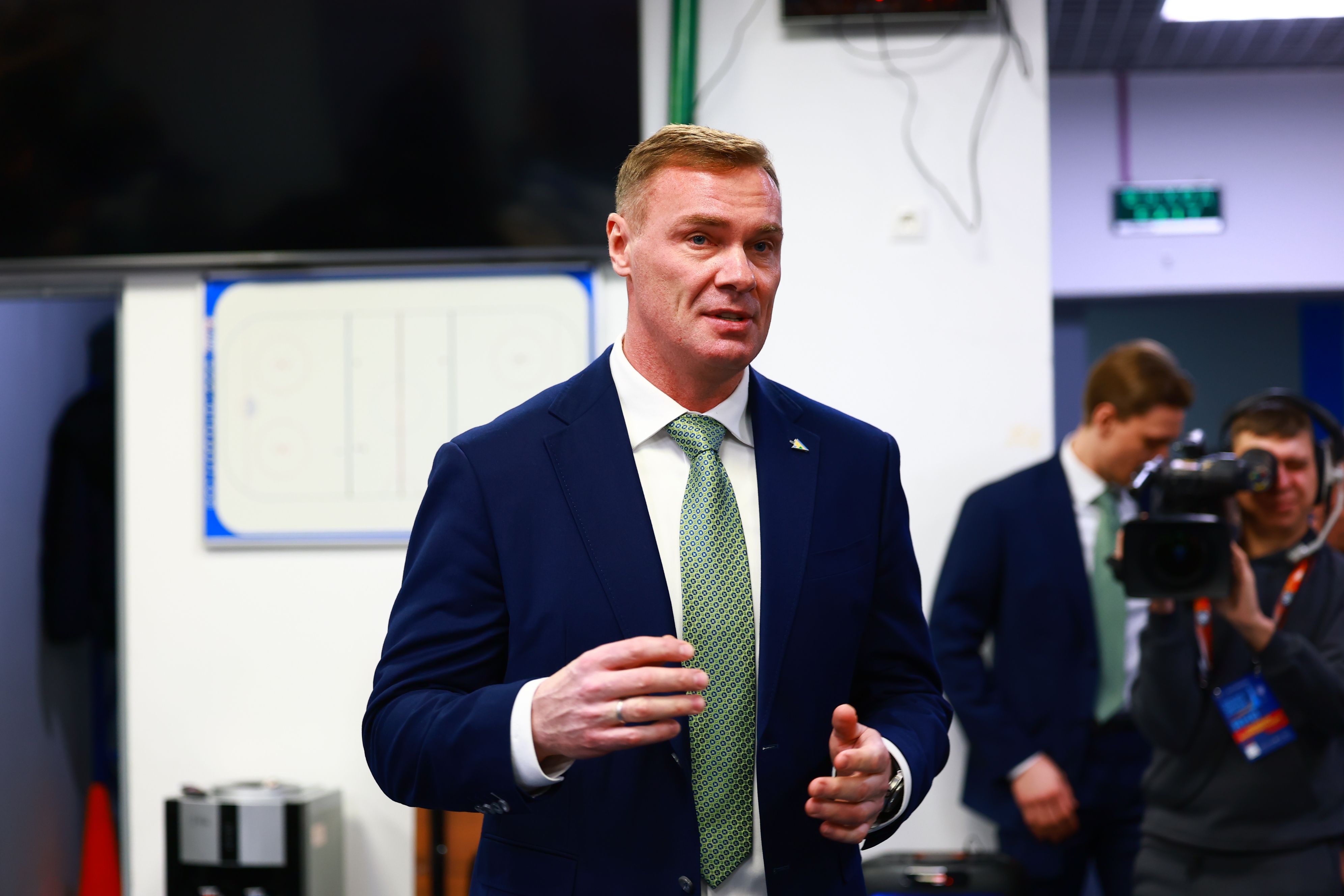 Виктор Козлов: «При не самой лучшей игре в атаке нашли пути к победе»