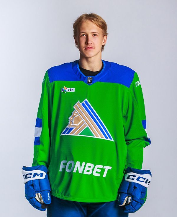 Александр Жаровский