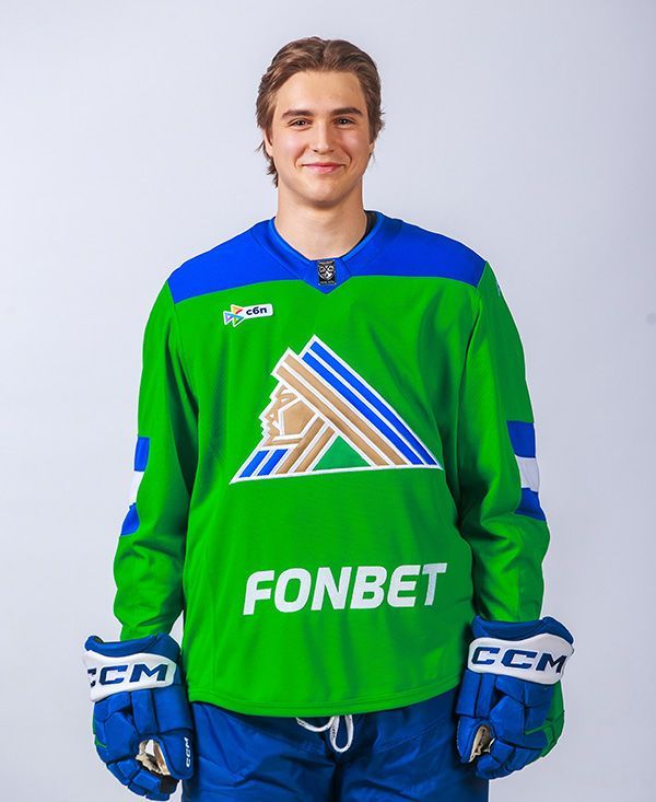 Максим Агафонов