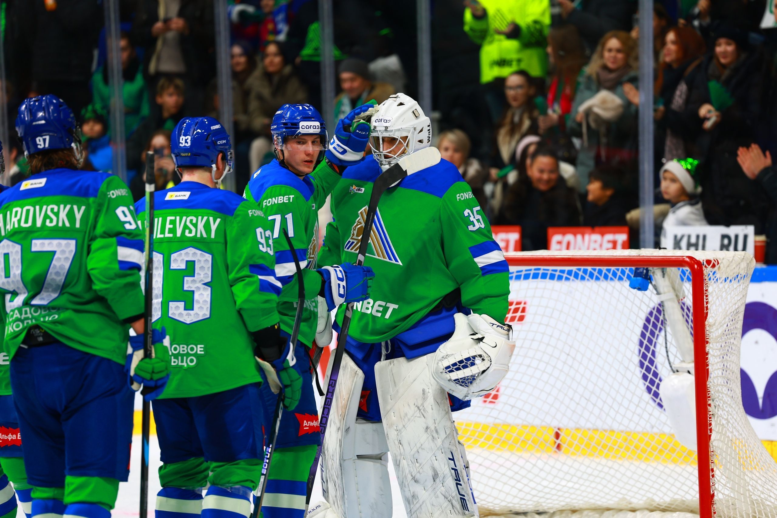 «Салават Юлаев» одержал победу над «Северсталью» в серии буллитов