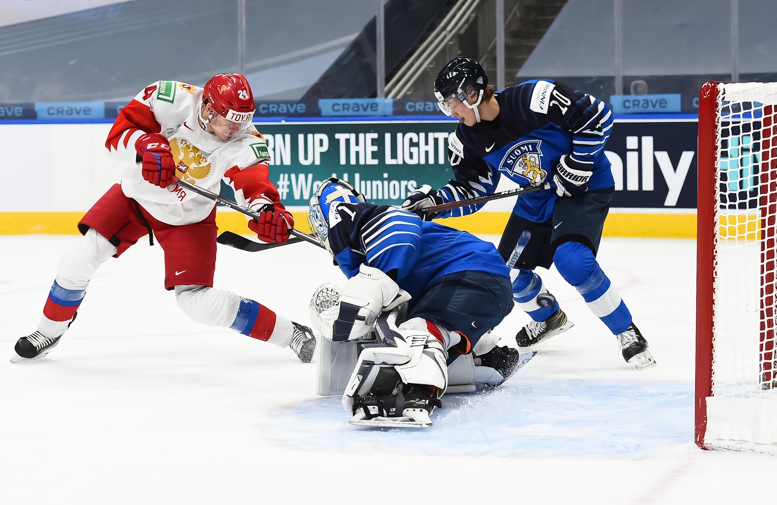 Какие сегодня хоккей есть. Россия Финляндия МЧМ 2021. Россия-Финляндия хоккей 2021. МЧМ Россия Финляндия счет 2021.
