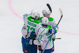 «Салават Юлаев» на выезде победил «Торпедо»