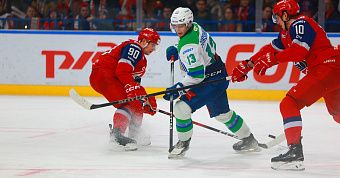 «Салават Юлаев» уступил в овертайме «Локомотиву» «Салават Юлаев» уступил в овертайме «Локомотиву»