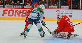 «Салават Юлаев» уступил «Автомобилисту» в пятом матче серии