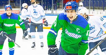 «Толпар» обыграл «Сибирских Снайперов»