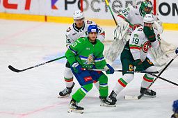 «Салават Юлаев» уступил «Ак Барсу» в Уфе