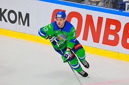 Сергей Варлов: «Нужно было реализовывать моменты и забивать»