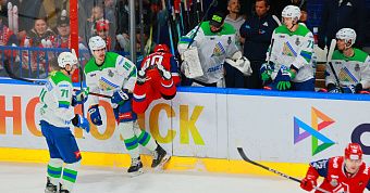 «Салават Юлаев» уступил «Локомотиву» в первом матче серии