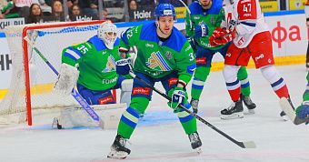 «Салават Юлаев» уступил «Локомотиву» в третьем матче серии «Салават Юлаев» уступил «Локомотиву» в третьем матче серии