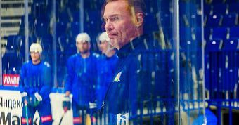 Открытая тренировка «Салавата Юлаева» для СМИ перед стартом второго раунда плей-офф Кубка Гагарина Открытая тренировка «Салавата Юлаева» для СМИ перед стартом второго раунда плей-офф Кубка Гагарина