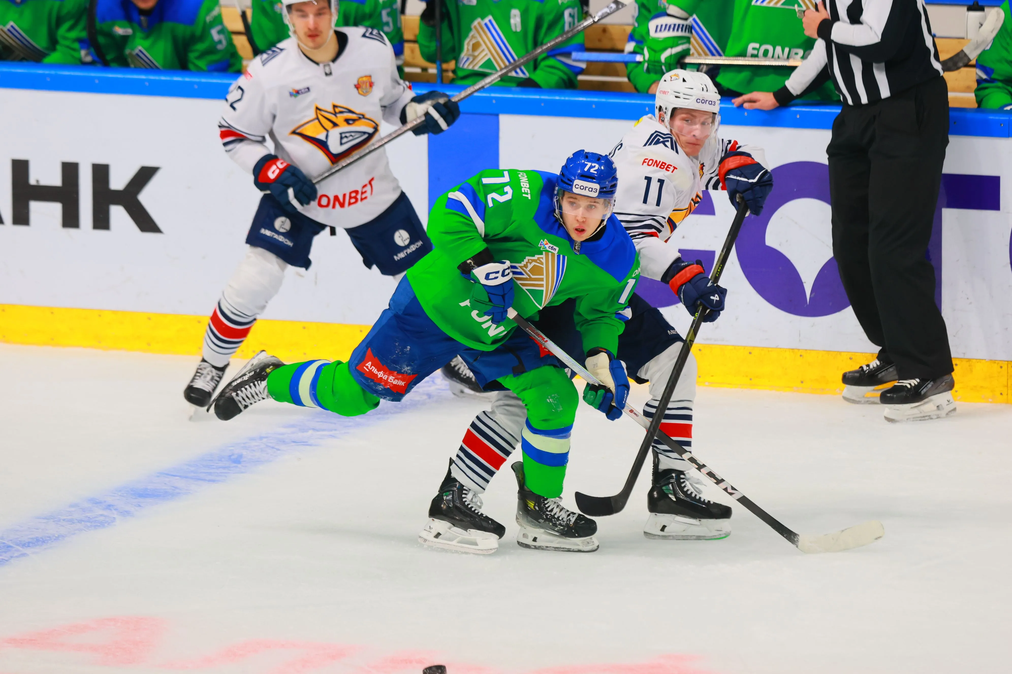 «Салават Юлаев» уступил в овертайме «Металлургу»