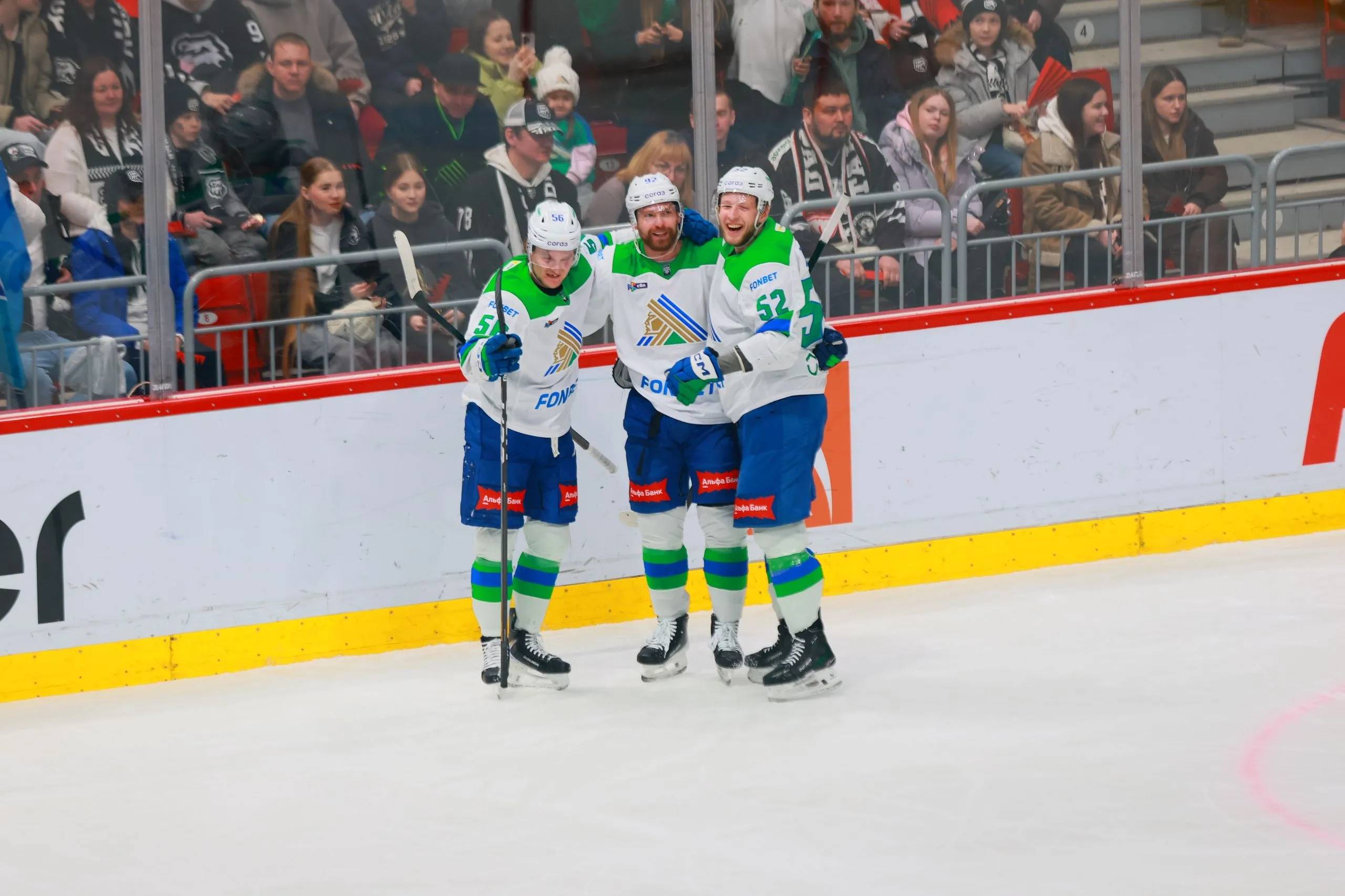 «Салават Юлаев» победил «Трактор» в Челябинске