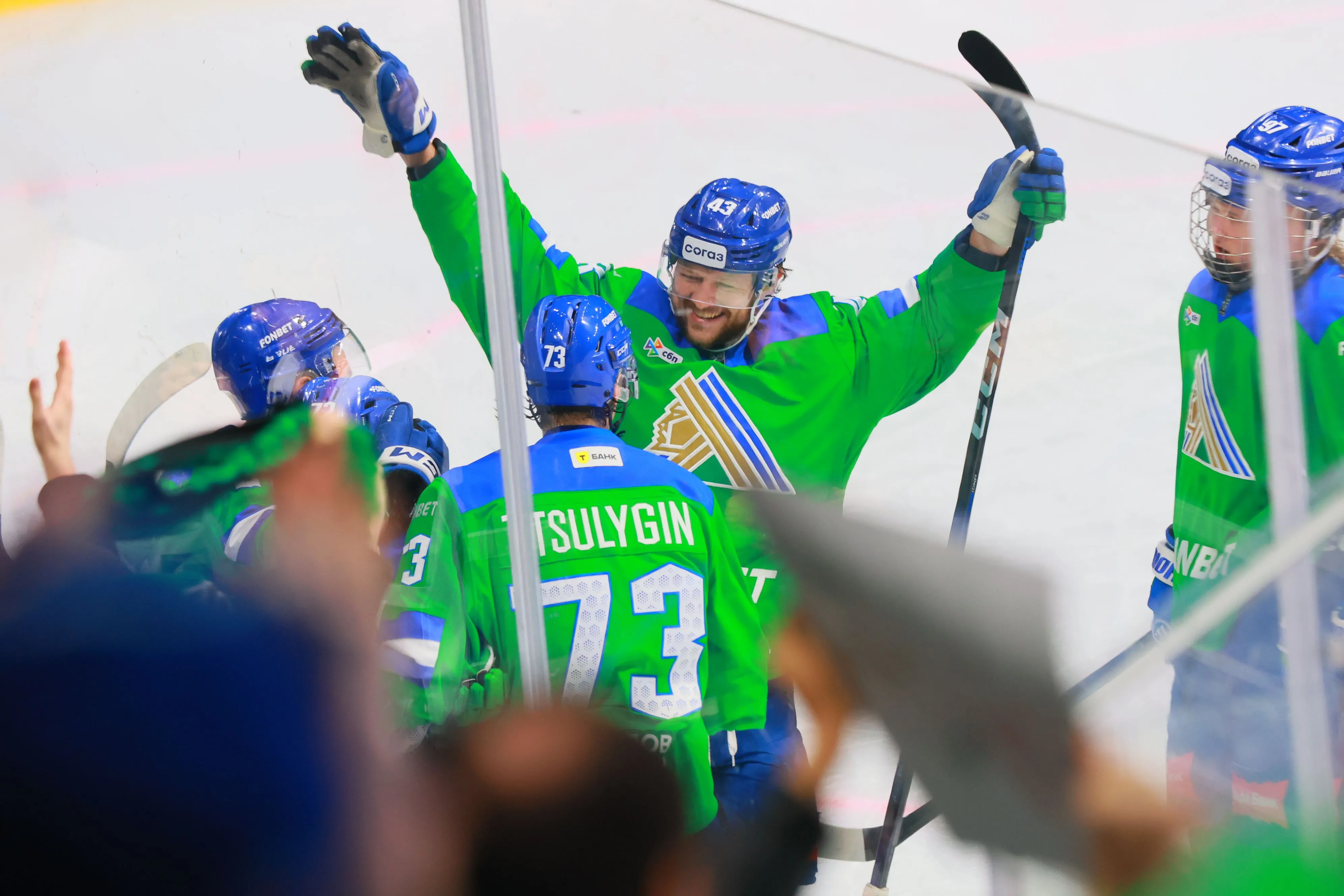  «Салават Юлаев» по буллитам победил «Трактор» 