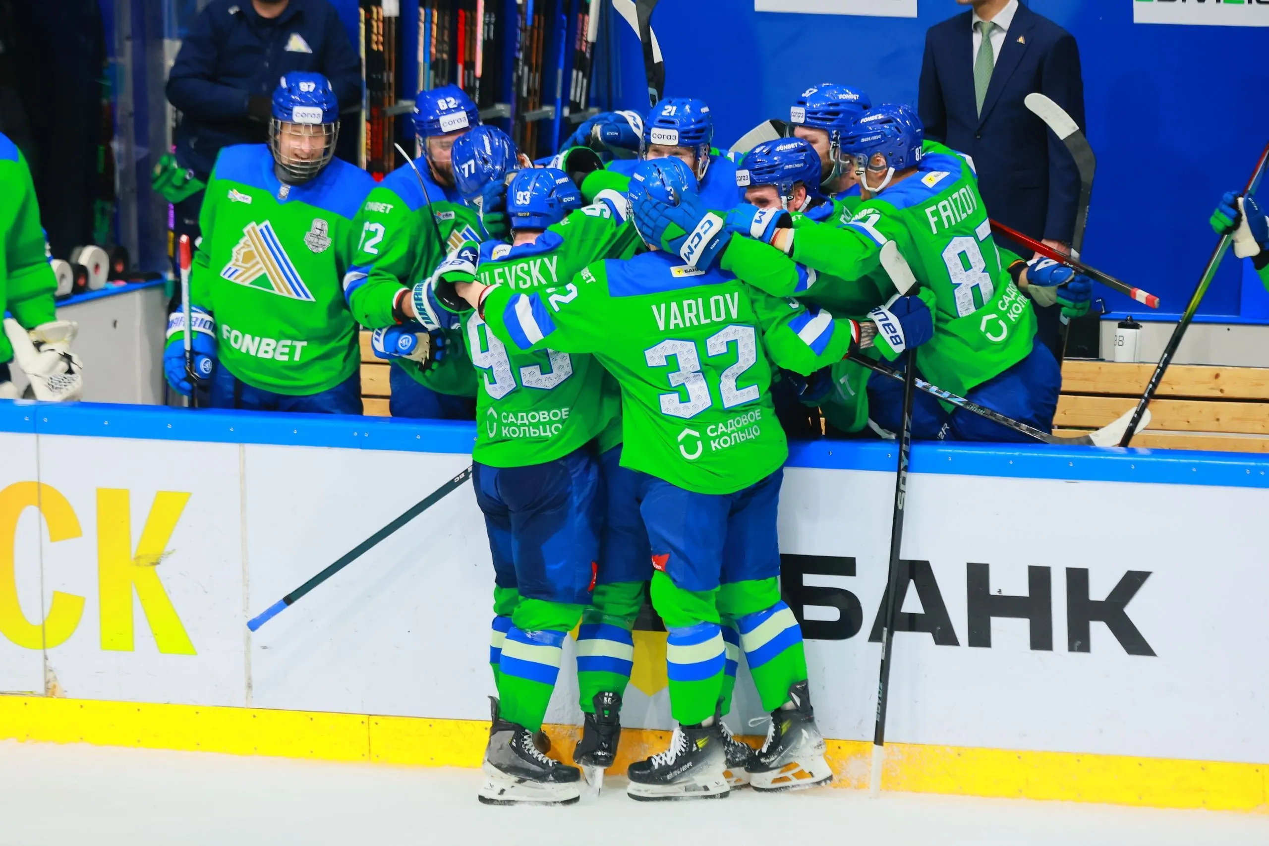 «Салават Юлаев» дома победил «Автомобилист» и повёл в серии