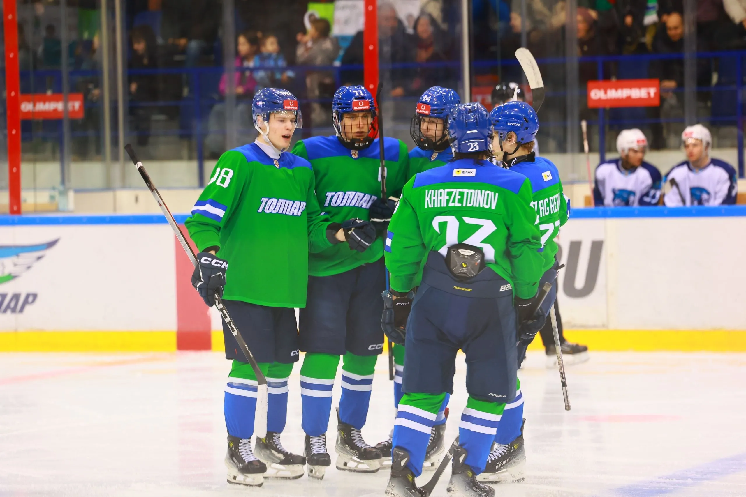 «Толпар» обыграл «Снежных Барсов»