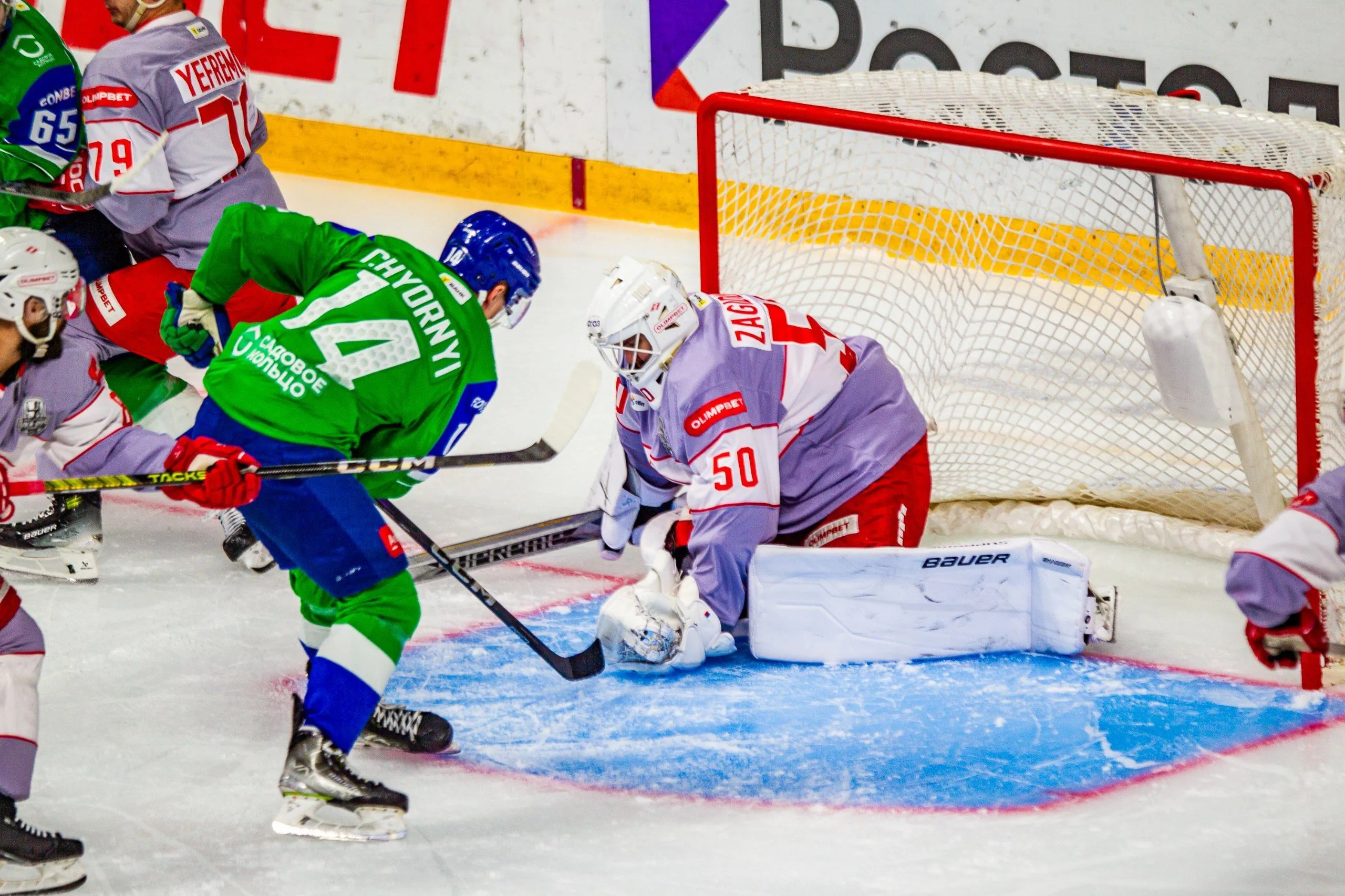 «Салават Юлаев» уступил «Спартаку» во втором матче серии