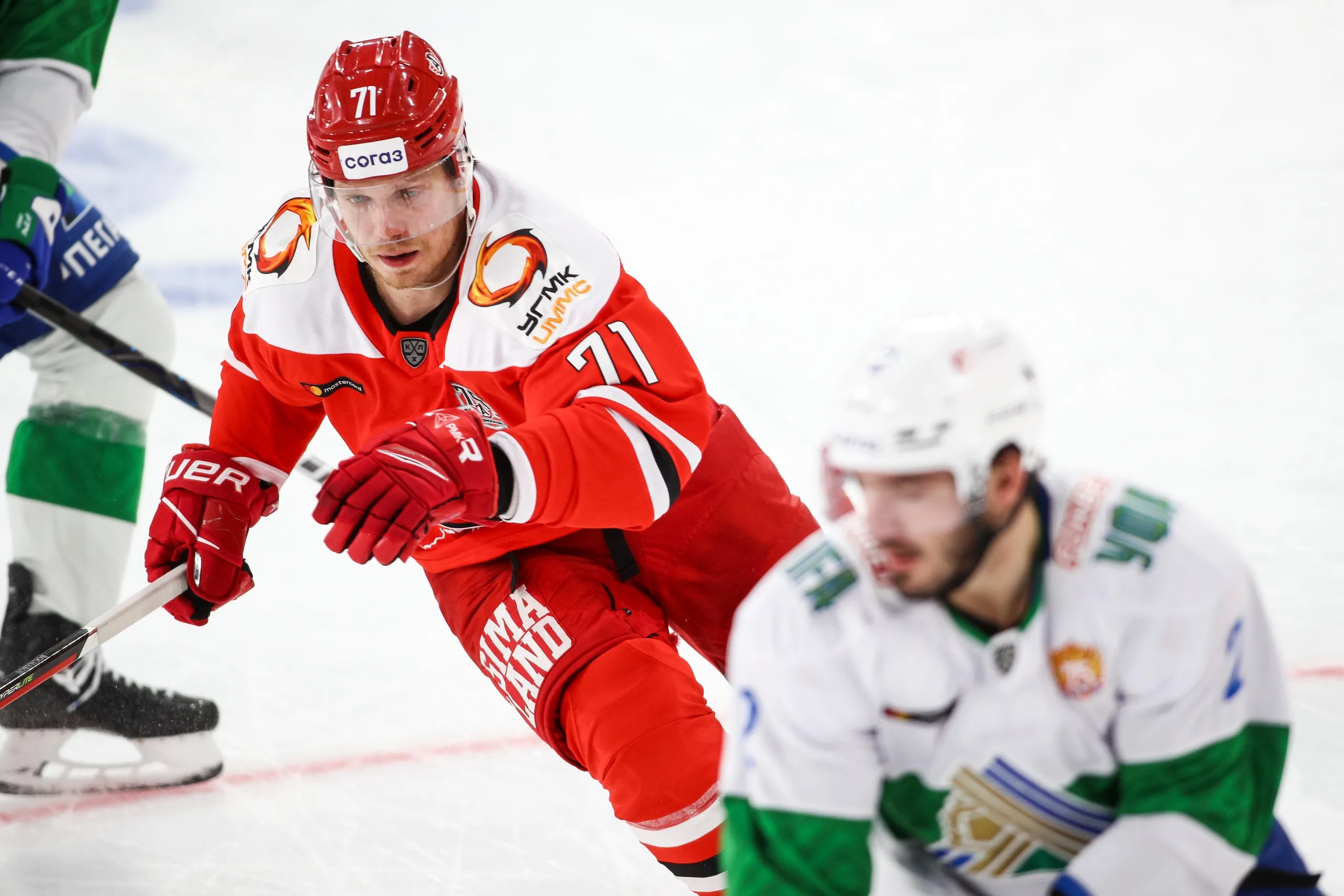 Станислав Бочаров подписал контракт с ХК «Салават Юлаев»!