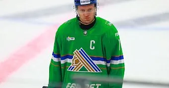 Борис Апрельдің жалаңаш бейнесі Дебаучердің студенттері (фильм)